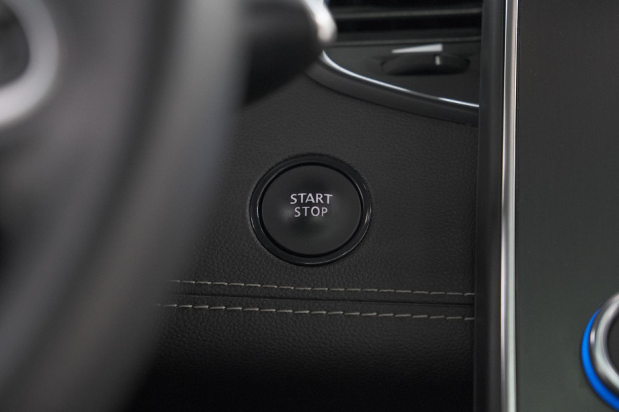 Renault Scénic TCe 130 Intens | Trekhaak | Panoramadak | Camera | Apple Carplay | Dodehoekdetectie