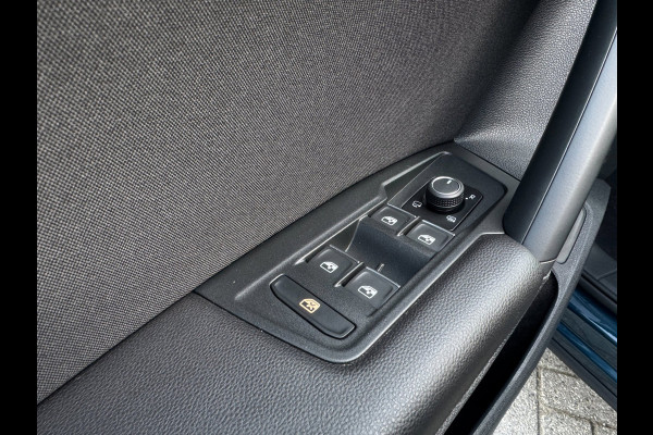 Volkswagen Tiguan 1.4 TSI eHybrid Elegance 180 kw / 245 Pk IQ LIGHT / TREKHAAK / ELEKT KLEP / ERGO COMFORT MASS STOEL / CAM / NAVI