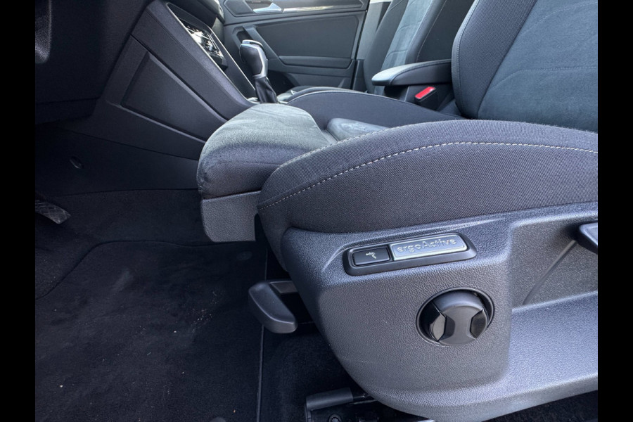 Volkswagen Tiguan 1.4 TSI eHybrid Elegance 180 kw / 245 Pk IQ LIGHT / TREKHAAK / ELEKT KLEP / ERGO COMFORT MASS STOEL / CAM / NAVI