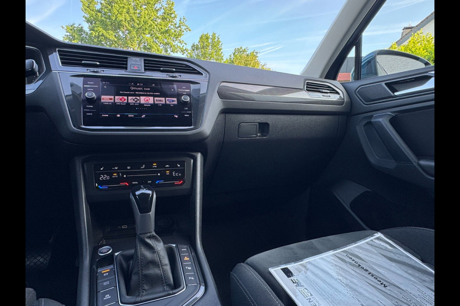 Volkswagen Tiguan 1.4 TSI eHybrid Elegance 180 kw / 245 Pk IQ LIGHT / TREKHAAK / ELEKT KLEP / ERGO COMFORT MASS STOEL / CAM / NAVI