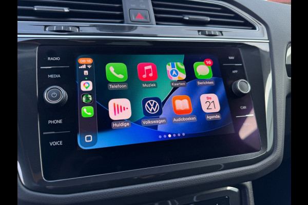 Volkswagen Tiguan 1.4 TSI eHybrid Elegance 180 kw / 245 Pk IQ LIGHT / TREKHAAK / ELEKT KLEP / ERGO COMFORT MASS STOEL / CAM / NAVI