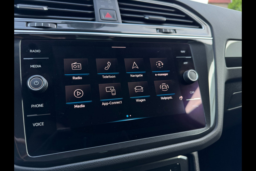 Volkswagen Tiguan 1.4 TSI eHybrid Elegance 180 kw / 245 Pk IQ LIGHT / TREKHAAK / ELEKT KLEP / ERGO COMFORT MASS STOEL / CAM / NAVI