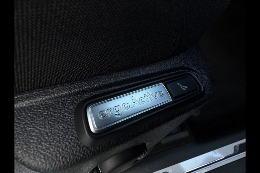 Volkswagen Tiguan 1.4 TSI eHybrid Elegance 180 kw / 245 Pk IQ LIGHT / TREKHAAK / ELEKT KLEP / ERGO COMFORT MASS STOEL / CAM / NAVI