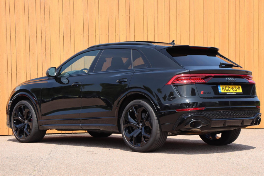 Audi RS Q8 4.0 TFSI quattro Dynamic+ B&O adv. dubbel glas trekhaak standkachel massage-stoelen schuifdak enz.