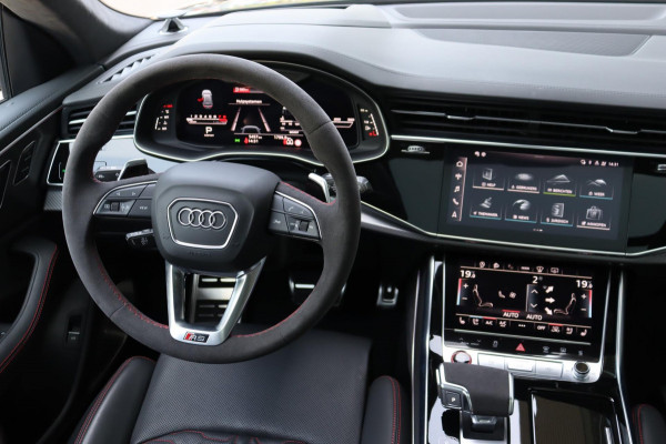 Audi RS Q8 4.0 TFSI quattro Dynamic+ B&O adv. dubbel glas trekhaak standkachel massage-stoelen schuifdak enz.