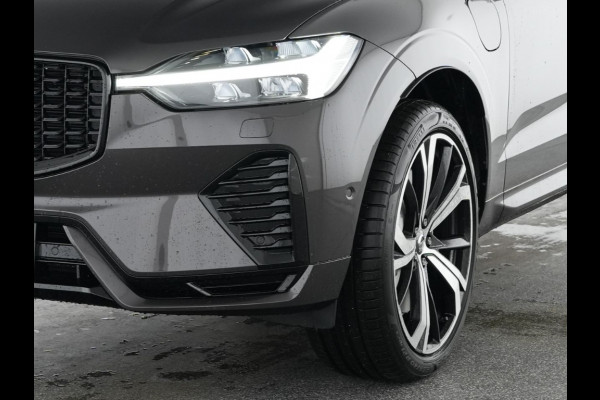 Volvo XC60 2.0 T8 Plug-in hybrid AWD Plus Dark (335kW/455PK) PANORAMA, WINTER, H&K, HuD ** 1e EIG - Ex VOLVO) ** INFORMEER OOK NAAR ONZE AANTREKKELIJKE FINANCIAL-LEASE TARIEVEN **