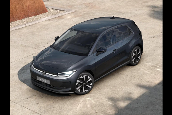 Volkswagen ID. Polo Life First Edition 52 kWh accu, 155 kW / 211 PK Ha Achteruitrijcamera | Carplay | Stoelverwarming