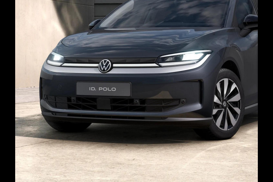 Volkswagen ID. Polo Life First Edition 52 kWh accu, 155 kW / 211 PK Ha Achteruitrijcamera | Carplay | Stoelverwarming