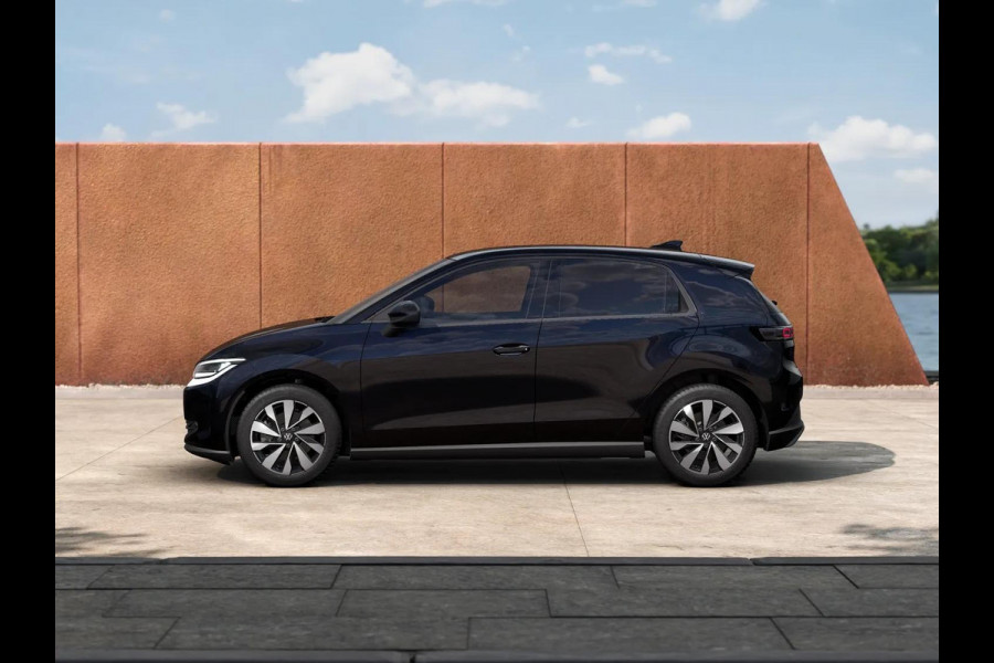 Volkswagen ID. Polo Life First Edition 52 kWh accu, 155 kW / 211 PK Ha Achteruitrijcamera | Carplay | Stoelverwarming