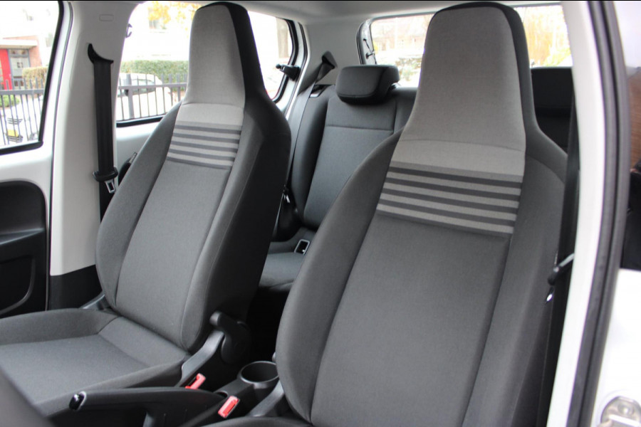 Volkswagen up! 1.0 BMT move up! Airco Bluetooth Camera Pdc
