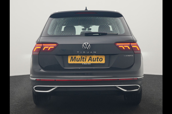 Volkswagen Tiguan 1.4 TSI eHybrid Elegance PHEV 245pk | Adaptive Cruise | Camera | Sfeerverlichting | Stoelen & Stuur Verwarmd | Apple Carplay | Navigatie | DAB | Virtual | Plug In Hybrid |