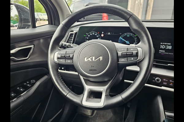 Kia Sportage 1.6 T-GDi Plug-in Hybrid AWD Spirit | Pano | LED | Trekhaak | Stoel & stuurverwarming | Keyless | Elek. achterklep | Elek. stoelen | ACC | All- seasons | Black pack |