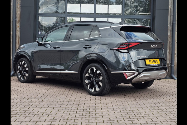 Kia Sportage 1.6 T-GDi Plug-in Hybrid AWD Spirit | Pano | LED | Trekhaak | Stoel & stuurverwarming | Keyless | Elek. achterklep | Elek. stoelen | ACC | All- seasons | Black pack |