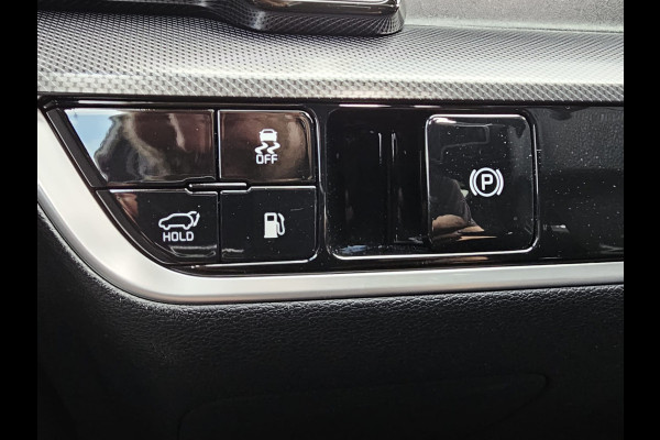 Kia Sportage 1.6 T-GDi Plug-in Hybrid AWD Spirit | Pano | LED | Trekhaak | Stoel & stuurverwarming | Keyless | Elek. achterklep | Elek. stoelen | ACC | All- seasons | Black pack |