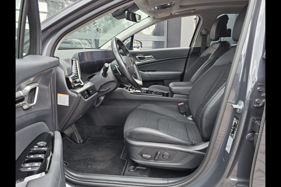 Kia Sportage 1.6 T-GDi Plug-in Hybrid AWD Spirit | Pano | LED | Trekhaak | Stoel & stuurverwarming | Keyless | Elek. achterklep | Elek. stoelen | ACC | All- seasons | Black pack |