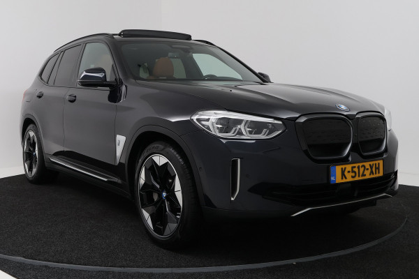 BMW iX3 High Executive 80 kWh (PANORAMADAK, 360 CAMERA, SFEERVERLICHTING, ADAPTIVE CRUISE, TREKHAAK WEGKLAPBAAR, AUTOPILOT)