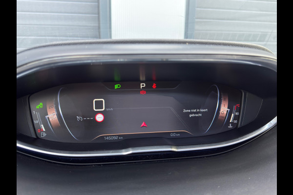 Peugeot 3008 1.6 e-THP GT Line / SCHUIFDAK / CAMERA / PANO