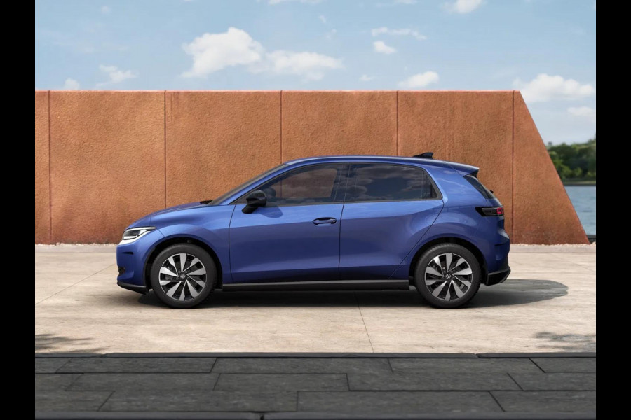 Volkswagen ID. Polo Life First Edition 52 kWh accu, 155 kW / 211 PK Ha Achteruitrijcamera | Carplay | Stoelverwarming
