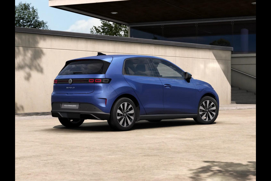 Volkswagen ID. Polo Life First Edition 52 kWh accu, 155 kW / 211 PK Ha Achteruitrijcamera | Carplay | Stoelverwarming