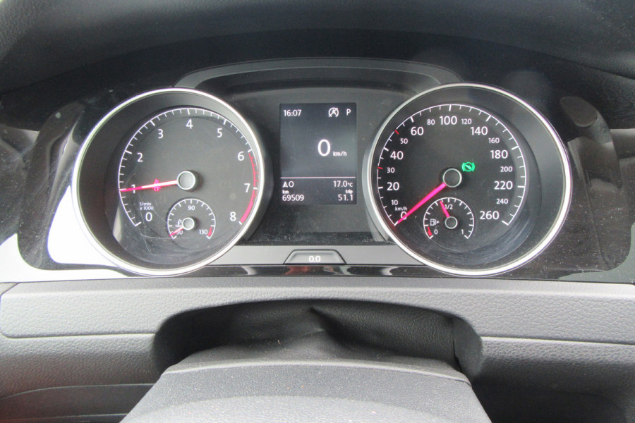 Volkswagen Golf 1.5 TSI Automaat Comfortline, Navi, Panoramadak, Ad, CC