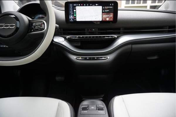 Fiat 500 e La Prima | Ultra Luxe | Leer | Panorama | Adaptive cruise + Lane | Apple Carplay | 17inck Sportvelgen | Full LED | Acid Yellow