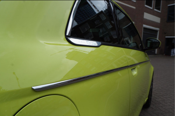 Fiat 500 e La Prima | Ultra Luxe | Leer | Panorama | Adaptive cruise + Lane | Apple Carplay | 17inck Sportvelgen | Full LED | Acid Yellow