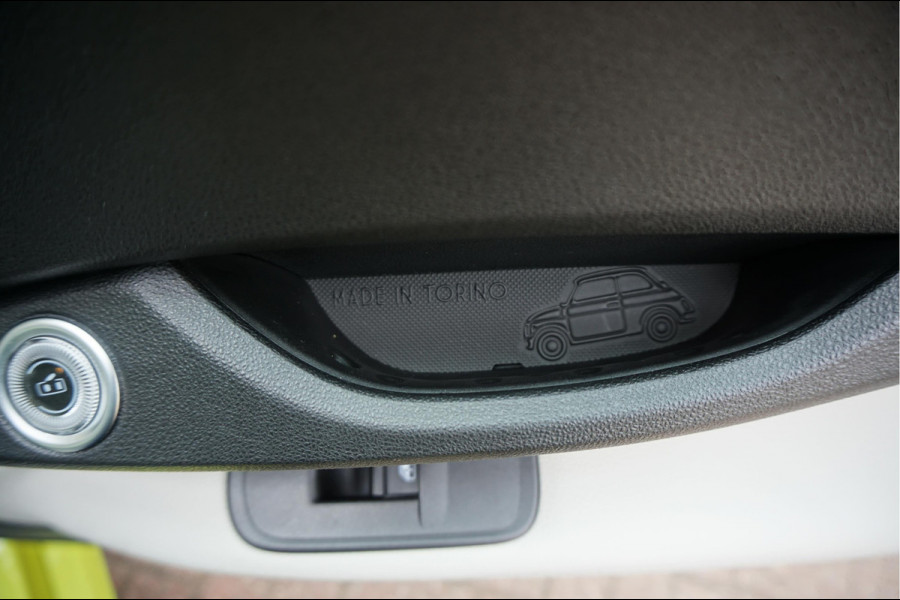 Fiat 500 e La Prima | Ultra Luxe | Leer | Panorama | Adaptive cruise + Lane | Apple Carplay | 17inck Sportvelgen | Full LED | Acid Yellow