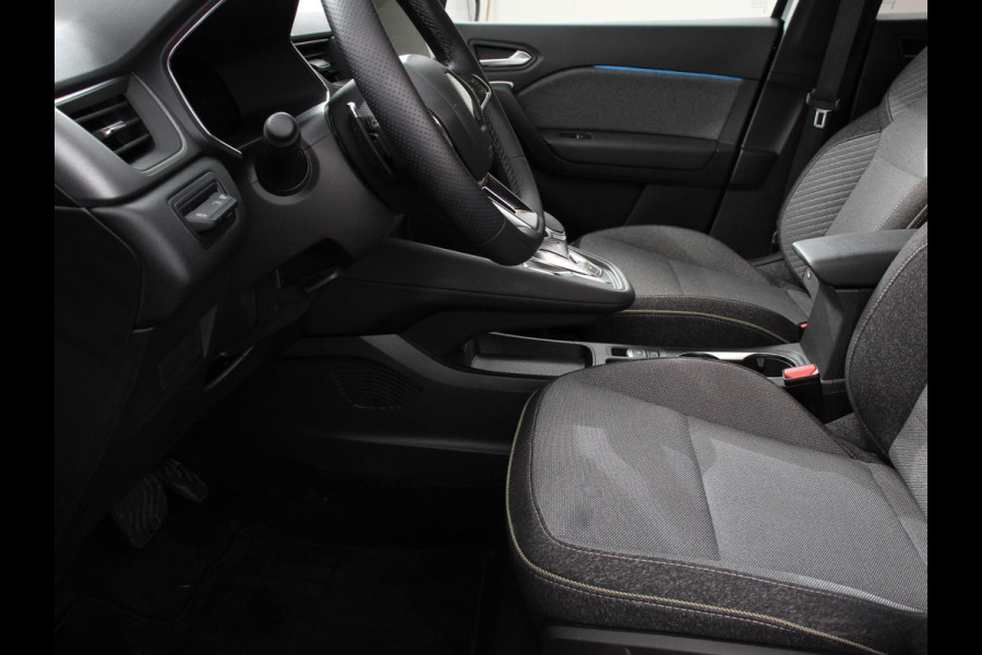 Renault Captur 1.3 TCe Techno 160pk automaat DEMO ! Climate control Adaptieve cruise control Camera Parkeersensoren LED Verwarmde voorstoelen Stuurverwarming Navigatie Apple Carplay Android Auto Keyless