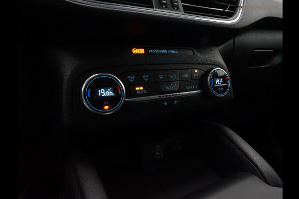 Ford Kuga 2.5 FHEV Titanium X Sport (ACHTERUITRIJCAMERA,APPLE CARPLAY,CRUISE CONTROL,NAVIGATIE,LM-VELGEN,DIGI,CLIMA,TOPCONDITIE)