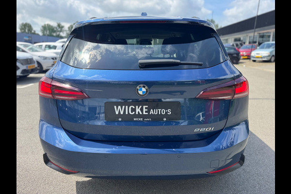BMW 220i Active Tourer Automaat Led Camera Leder Navigatie