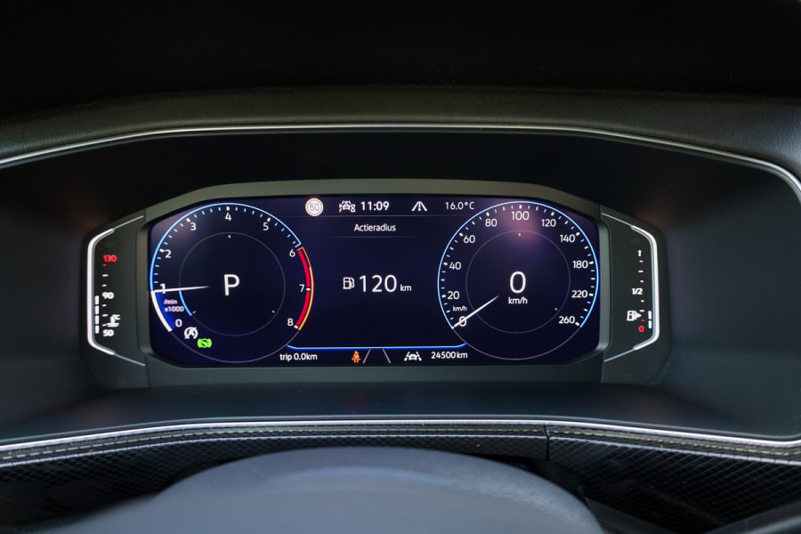 Volkswagen T-Cross 1.0 TSI R-Line | BTW | ACC | BLACK STYLE | LED | ACHTERUITRIJCAMERA | CLIMA | CARPLAY |