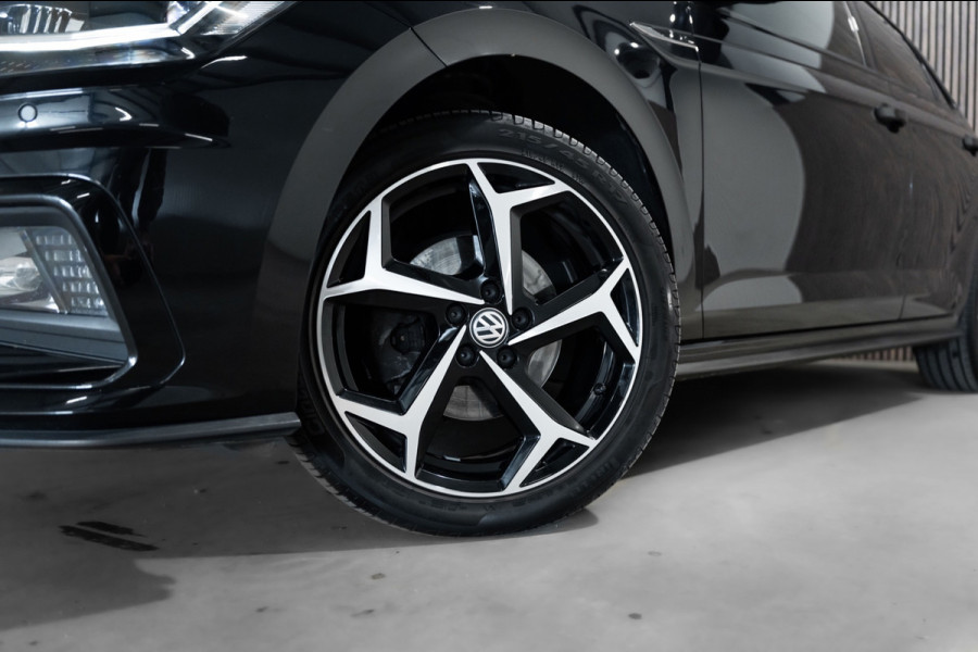 Volkswagen Polo 1.5 TSI R-Line Pano Camera Cruise Led Virtual