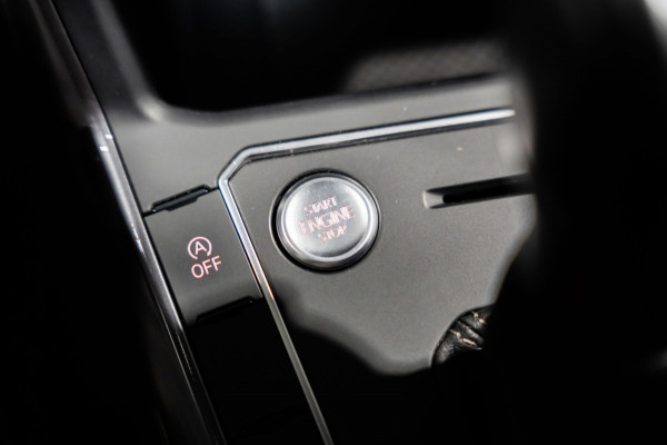 Volkswagen Polo 1.5 TSI R-Line Pano Camera Cruise Led Virtual
