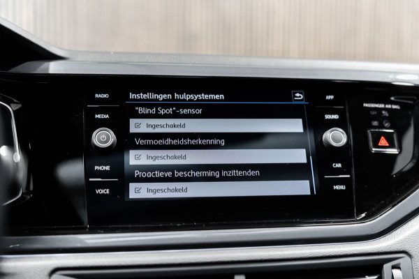 Volkswagen Polo 1.5 TSI R-Line Pano Camera Cruise Led Virtual