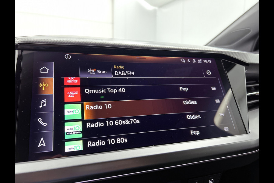 Audi Q4 e-tron 40e Advanced edition 150KW / 77 kWh / Trekhaak / Matrix-Led / Lmv 19"/ Apple Carplay / Cruise-ctr. / Apk 07-2027