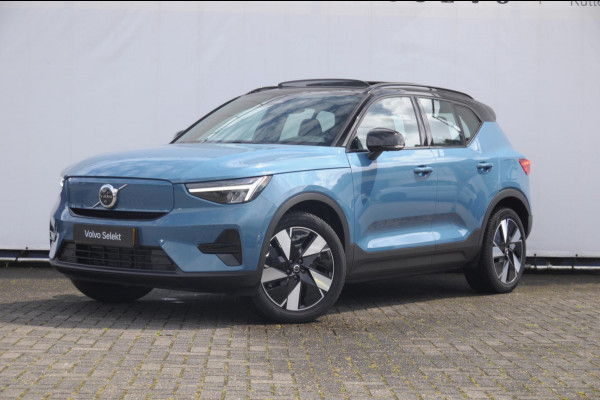Volvo EX40 Single Ex. Range Ultra 82 kWh / Panorama schuif-kanteldak / 360 Camera / Harman Kardon / Trekhaak / Stuur- en stoelverwarming / Adaptive Cruise / Elektrische best.stoel met geheugen