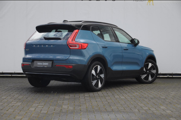 Volvo EX40 Single Ex. Range Ultra 82 kWh / Panorama schuif-kanteldak / 360 Camera / Harman Kardon / Trekhaak / Stuur- en stoelverwarming / Adaptive Cruise / Elektrische best.stoel met geheugen