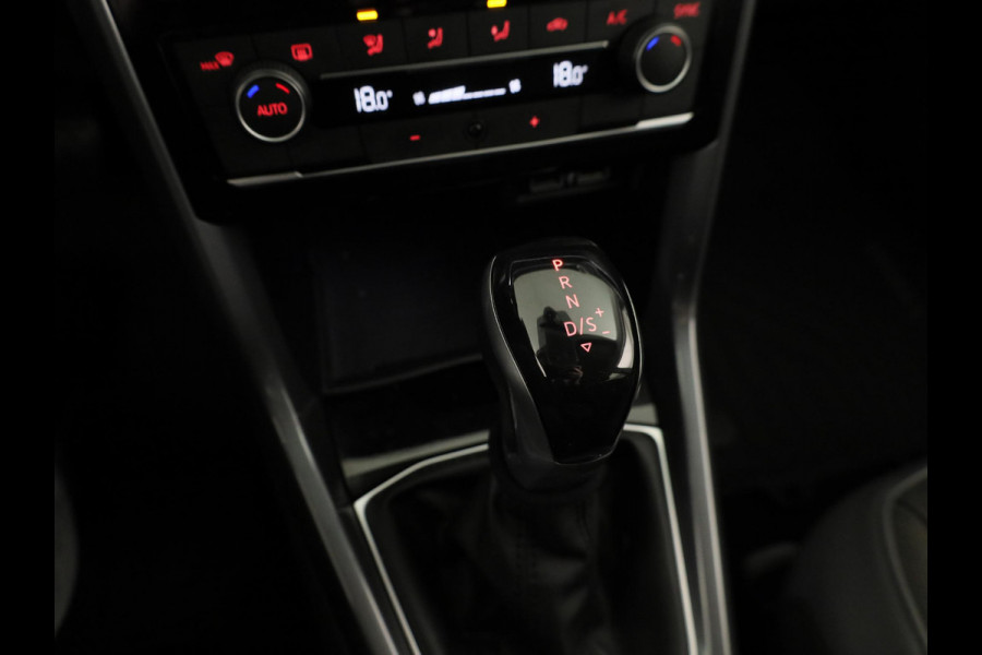 Volkswagen T-Cross 1.0 TSI Style 115PK | Automaat | Navigatie | Digitaal dashboard | ECC airco