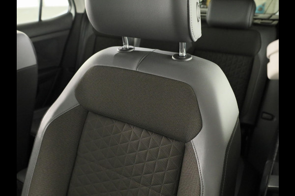 Volkswagen T-Cross 1.0 TSI Style 115PK | Automaat | Navigatie | Digitaal dashboard | ECC airco
