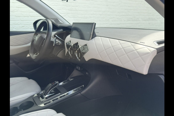 DS DS 3 Crossback 1.2 PureTech So Chic Camera Navigatie Carplay DAB Cruise Leder Lane assist