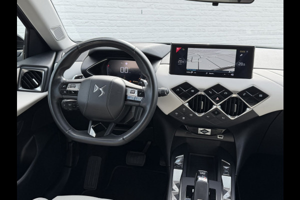 DS DS 3 Crossback 1.2 PureTech So Chic Camera Navigatie Carplay DAB Cruise Leder Lane assist
