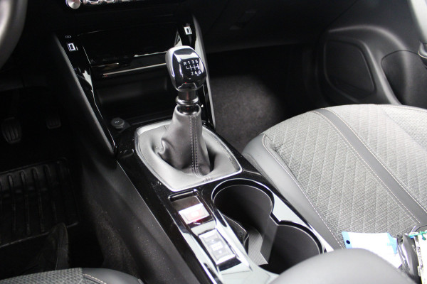 Peugeot 2008 1.2 PureTech 100 Allure