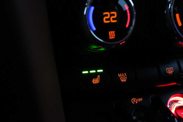 MINI Mini 2.0 Cooper S Yours > Zwart Dak/Leer/Rooftop Grey/Stoelverwarming