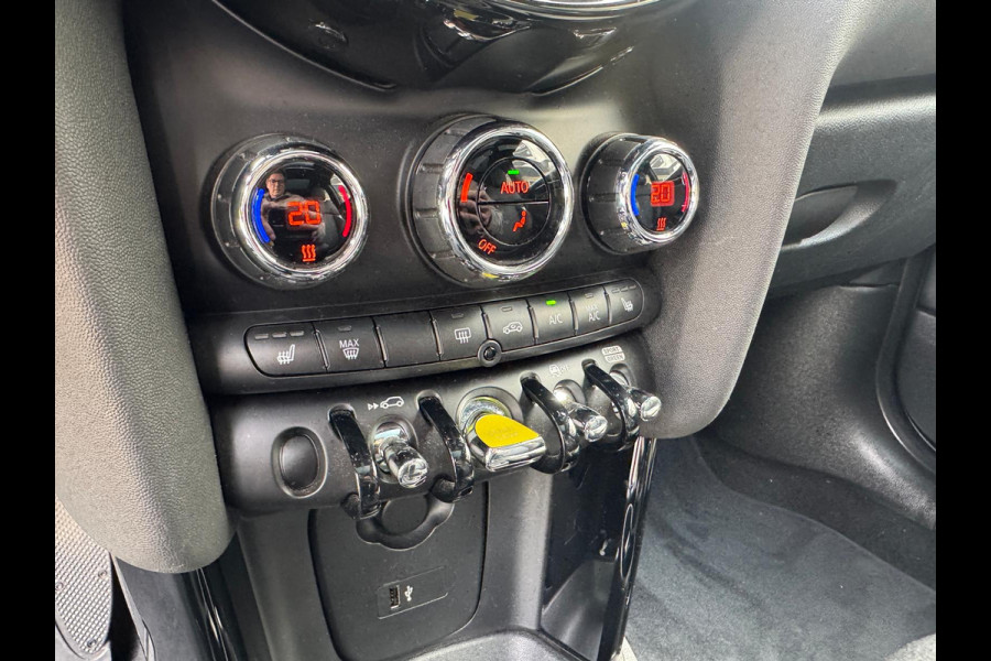 MINI Cooper SE Yours | LEDER | PANORAMADAK | CAMERA | CLIMAAT CONTROL