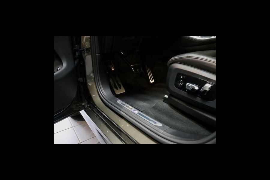 BMW X5 xDrive45e M-Sport Nieuwstaat|VOL|MANHATTAN