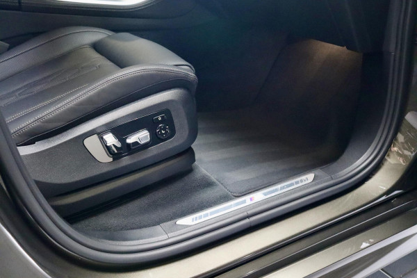 BMW X5 xDrive45e M-Sport Nieuwstaat|VOL|MANHATTAN