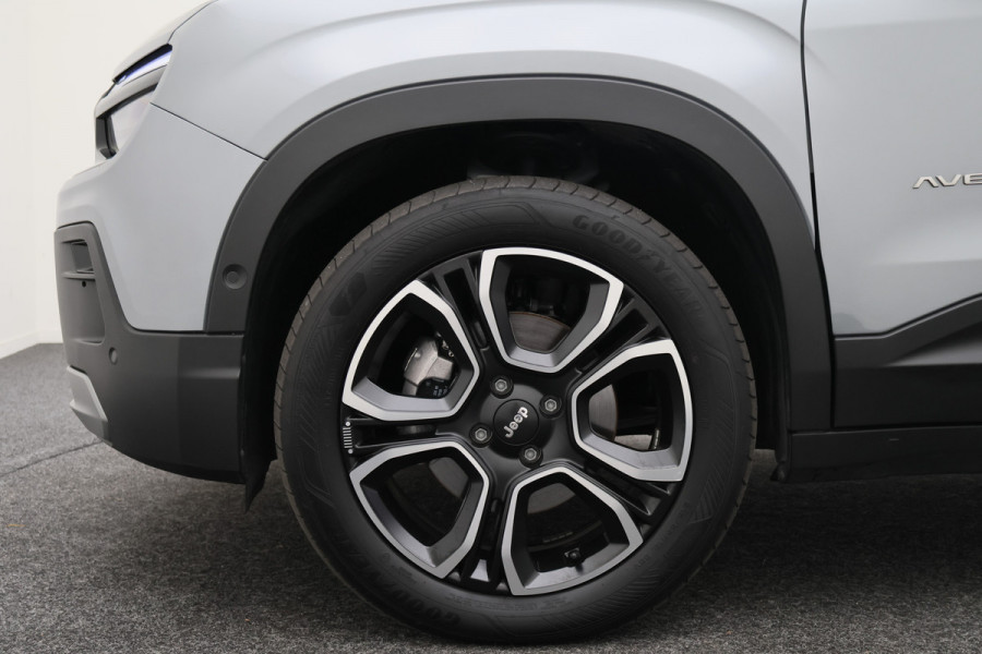 Jeep Avenger Summit 54 kWh