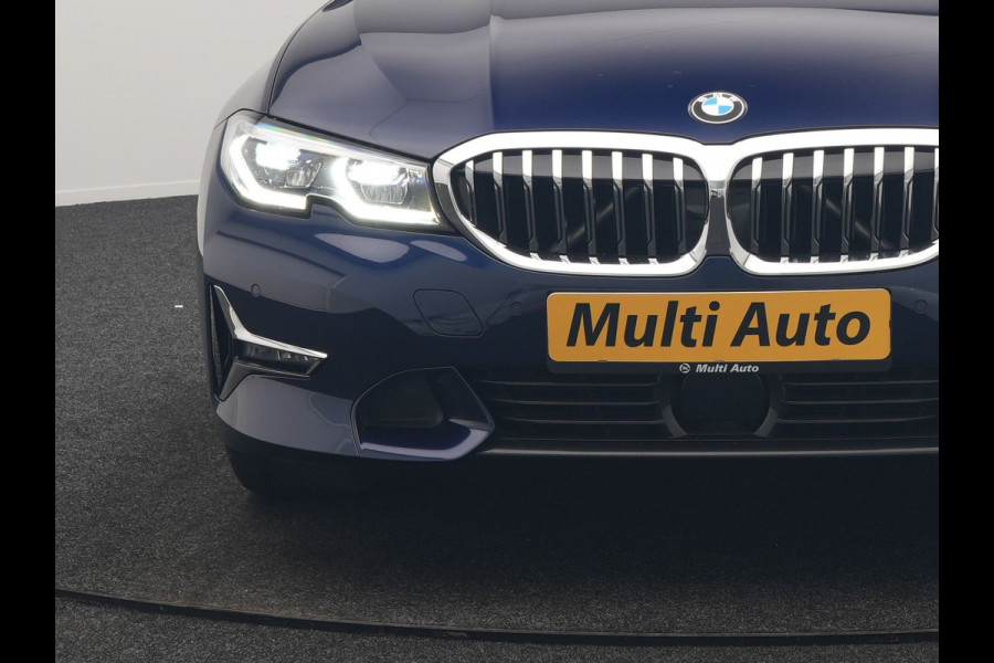 BMW 3 Serie Touring 330e Luxury Line PHEV 293pk Dealer O.H. | Trekhaak Af Fabriek | Panodak | Head Up | Adaptive Cruise | Laser LED | Camera | Lederen Comfortstoelen Verwarmd | Sfeerverlichting | Keyless | Blis | Apple Carplay | Navigatie | DAB | Plug In Hybrid |