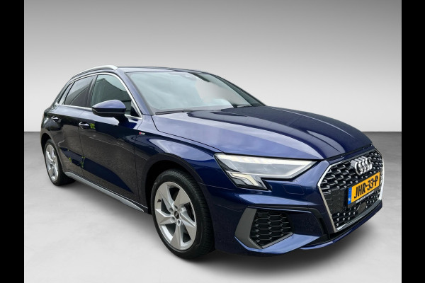 Audi A3 Sportback 40 TFSI 2X S-LINE SOH-TEST/V-COCKPIT/DAB/CARPLAY/NAVI/LED/SFEERVERL///