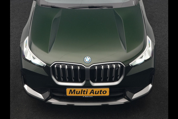 BMW iX1 xDrive30 xLine 67 kWh 306pk Dealer O.H. | Trekhaak Af Fabriek | Camera | Adaptief Onderstel | Lederen Sportstoelen Memory & Verwarmd | Sfeerverlichting | Apple Carplay | Blis | Navigatie | DAB | Virtual | Cruise Control |